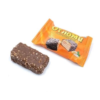 ویفر پروتئینه شکلاتی اوتلومی آکوند با کرم کارامل و بادام زمینی (250گرم)